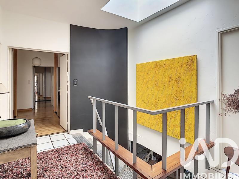 Maison - 252 m² - 7 pièces