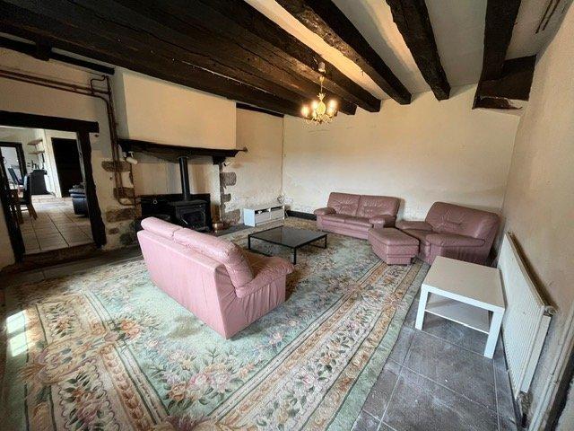 Corps de ferme - 351 m² - 9 pièces