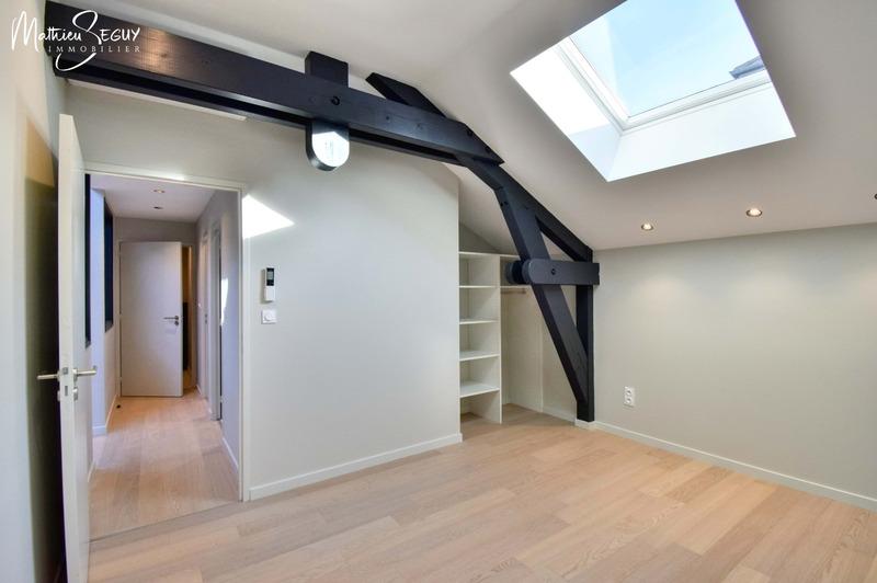 Loft - 117 m² - 4 pièces