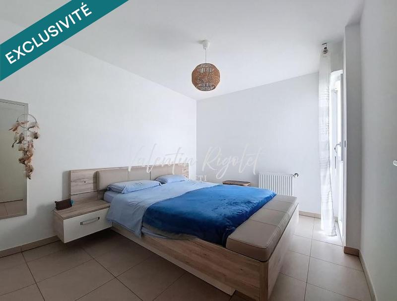 Appartement - 80 m² - 4 pièces