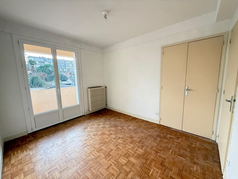 Appartement - 91 m² - 4 pièces