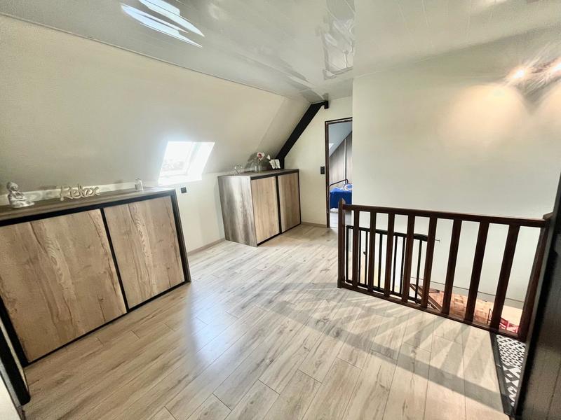 Maison - 149 m² - 6 pièces