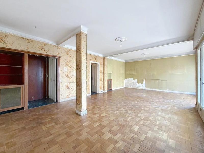 Appartement - 188 m² - 6 pièces