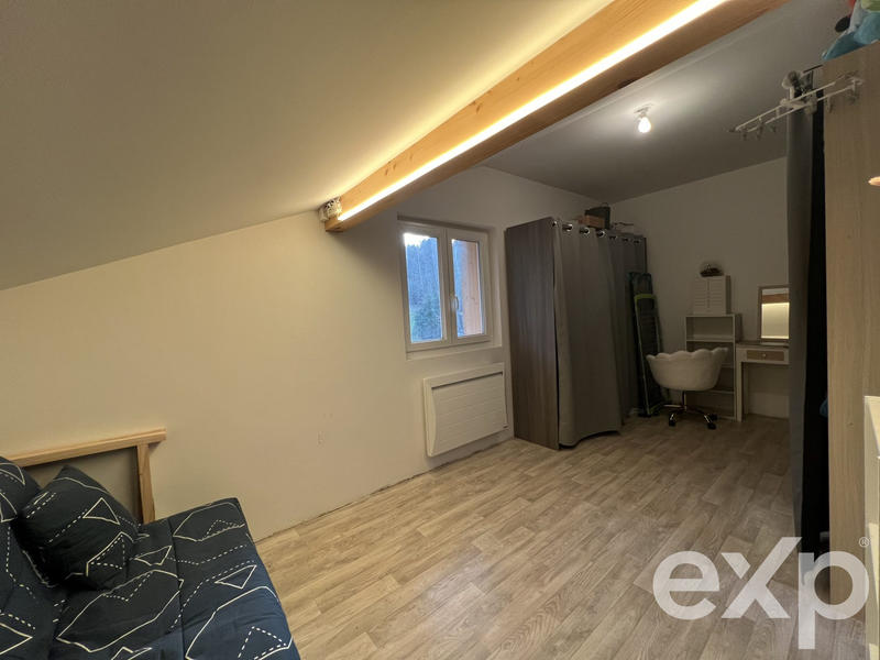 Maison ancienne - 265 m² - 7 pièces