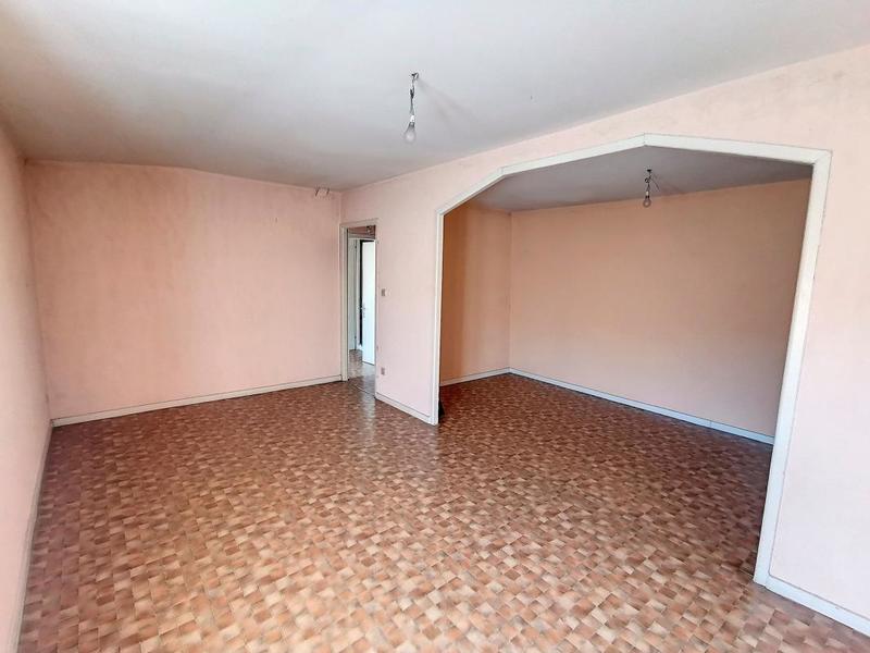 Appartement - 188 m² - 6 pièces