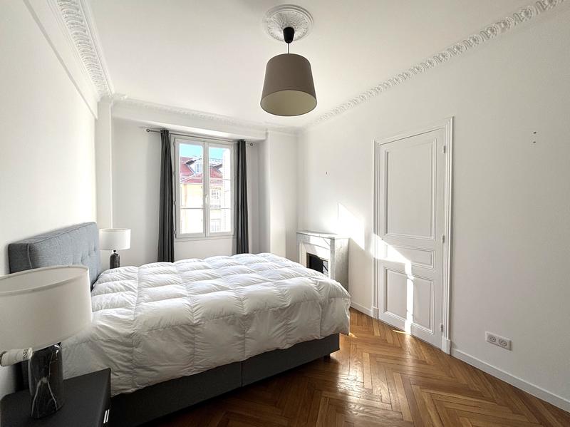 Appartement - 80 m² - 3 pièces