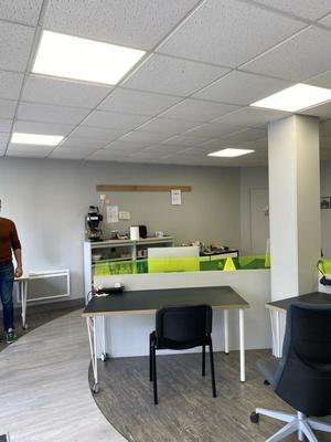 Local commercial - 85 m²