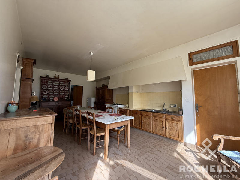 Maison ancienne - 310 m² - 10 pièces