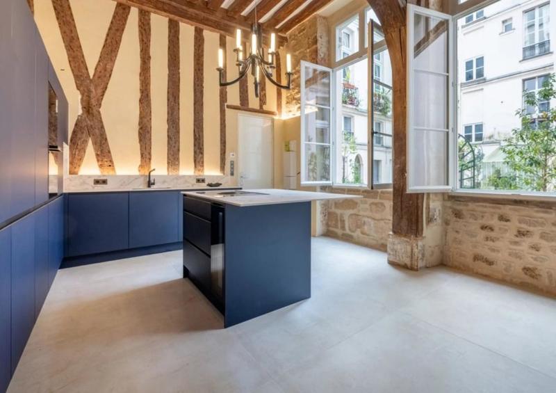 Loft - 80 m² - 1 pièce