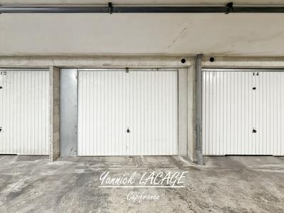 Parking - 15 m²