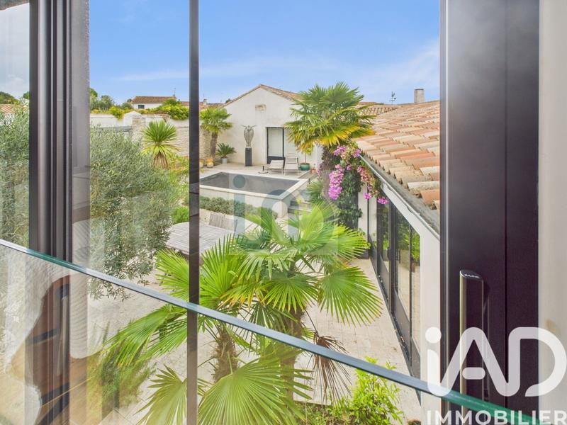 Maison - 176 m² - 6 pièces