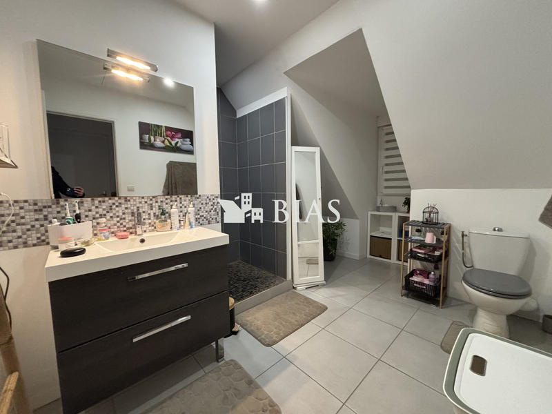 Maison - 97 m² - 4 pièces