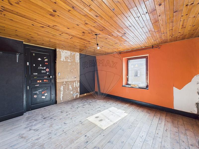 Maison - 121 m² - 5 pièces