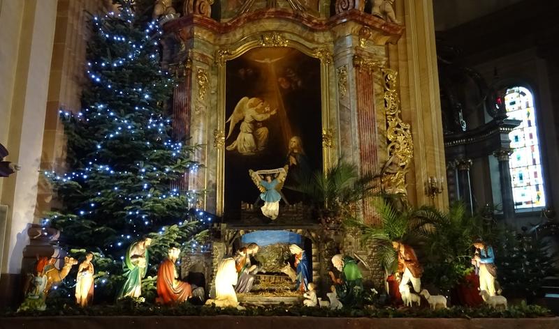 Sentier des crèches : Église Saint-Michel