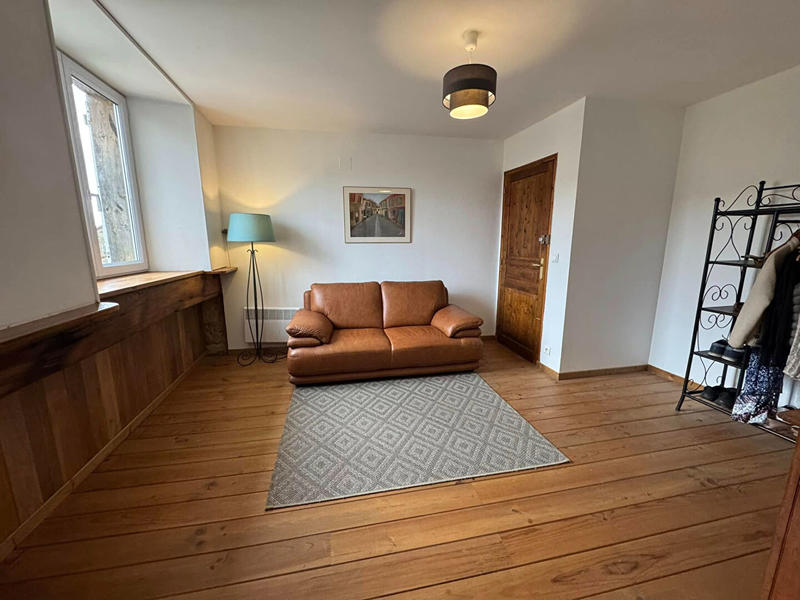 Maison - 306 m² - 8 pièces