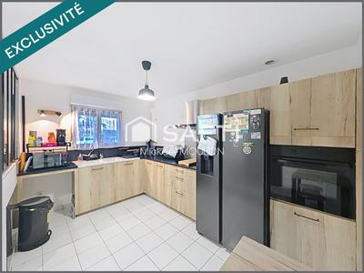 Maison - 82 m² - 4 pièces