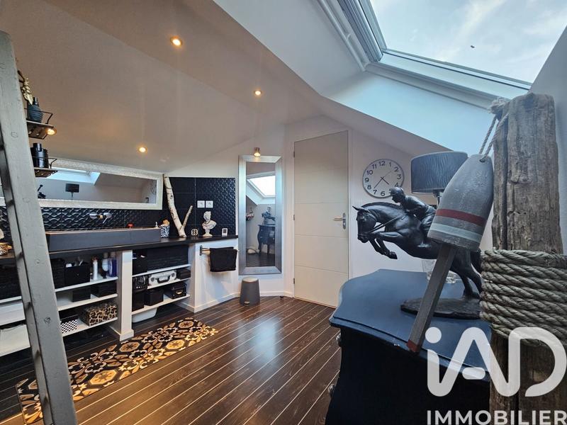 Maison de maîtres - 177 m² - 8 pièces