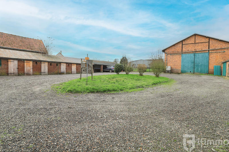 Ferme - 240 m² - 7 pièces