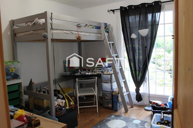 Maison - 139 m² - 7 pièces