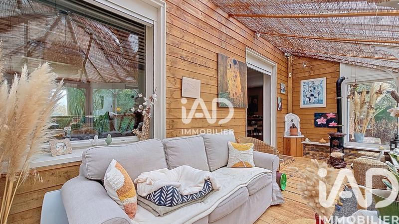 Maison - 206 m² - 8 pièces