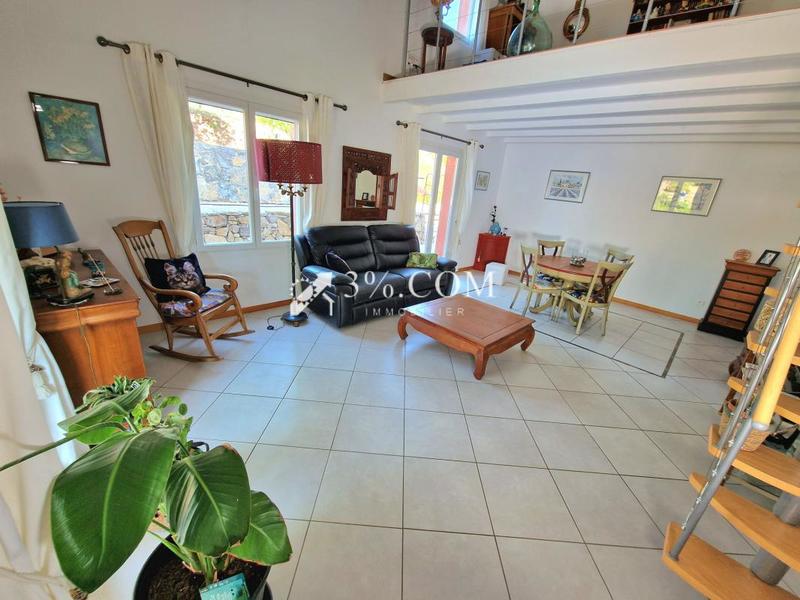 Villa - 151 m² - 5 pièces