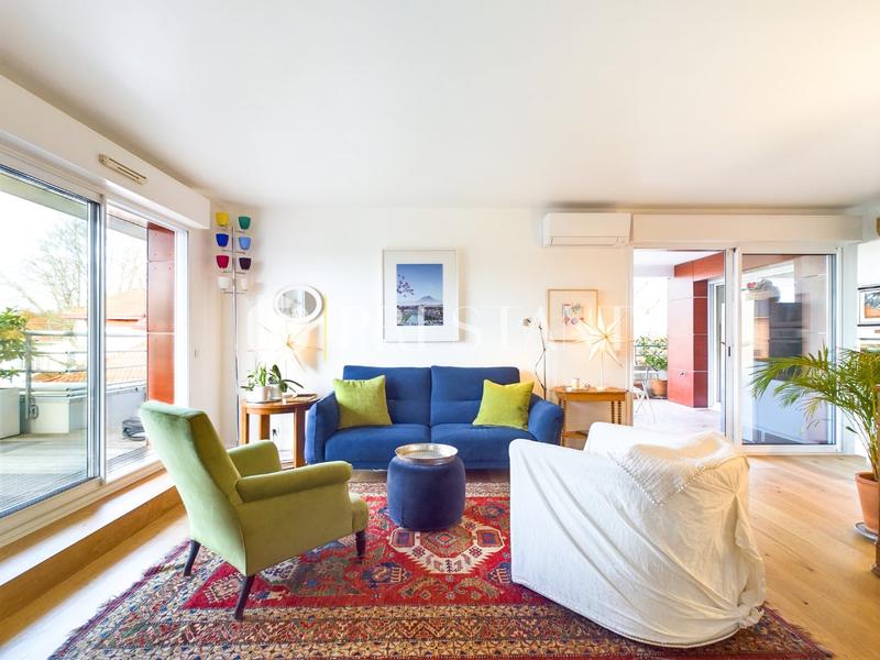 Appartement - 92 m² - 3 pièces