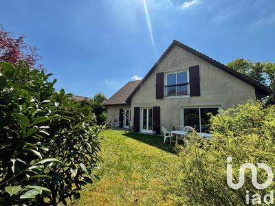 Maison - 182 m² - 7 pièces