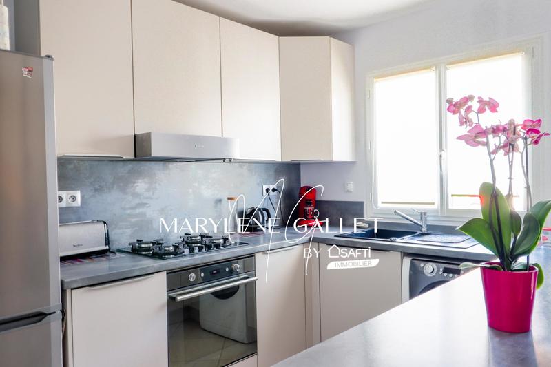 Maison - 88 m² - 4 pièces