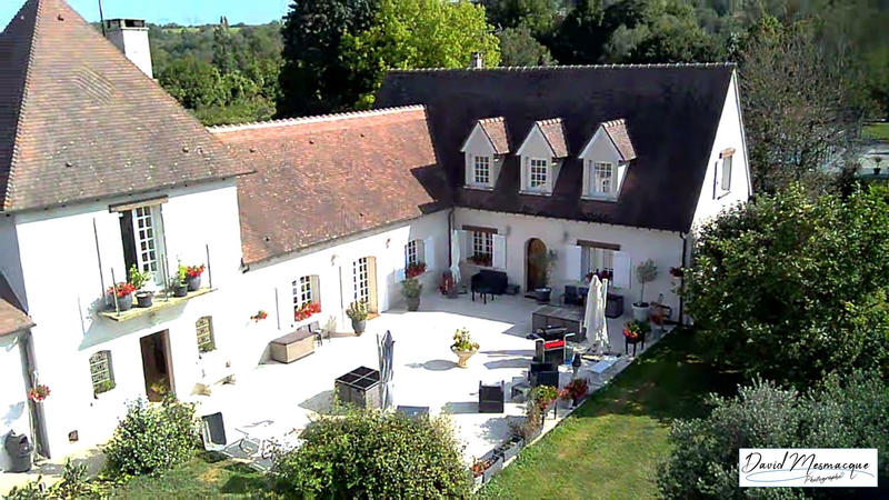 Villa - 438 m² - 11 pièces