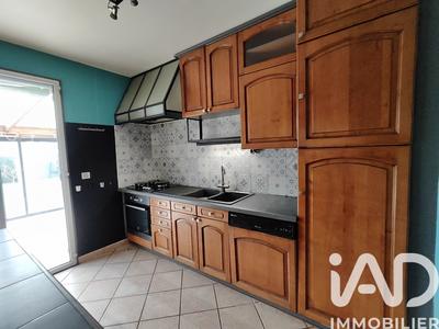 Maison - 111 m² - 6 pièces