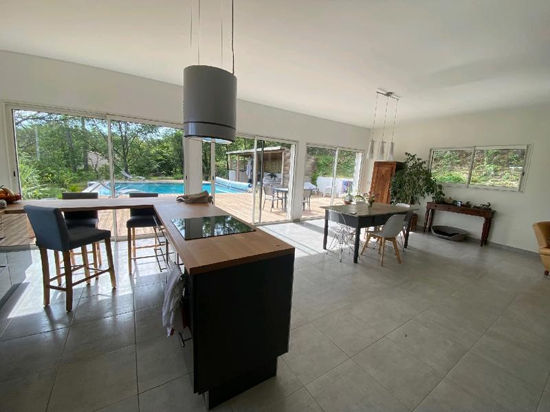 Villa - 177 m² - 7 pièces