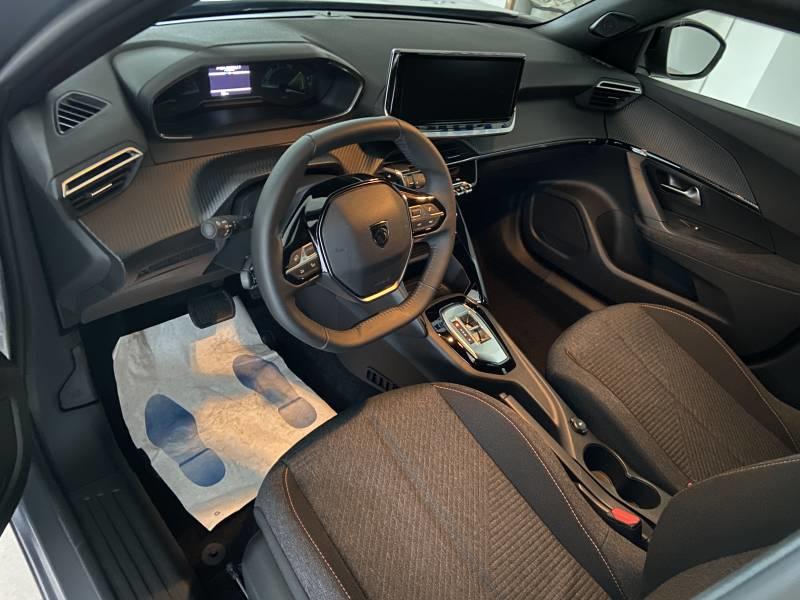 Peugeot 2008 Hybrid 136 e-Dcs6 Style