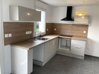 Maison - 94 m² - 4 pièces