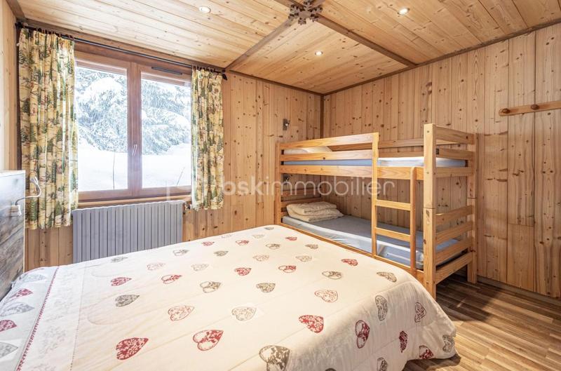 Immeuble - 173 m² - 9 pièces