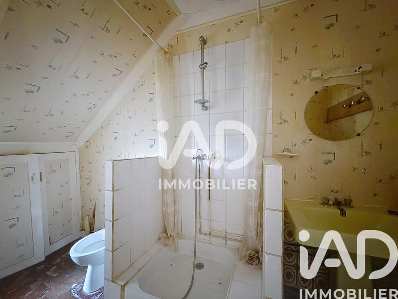 Maison - 99 m² - 5 pièces