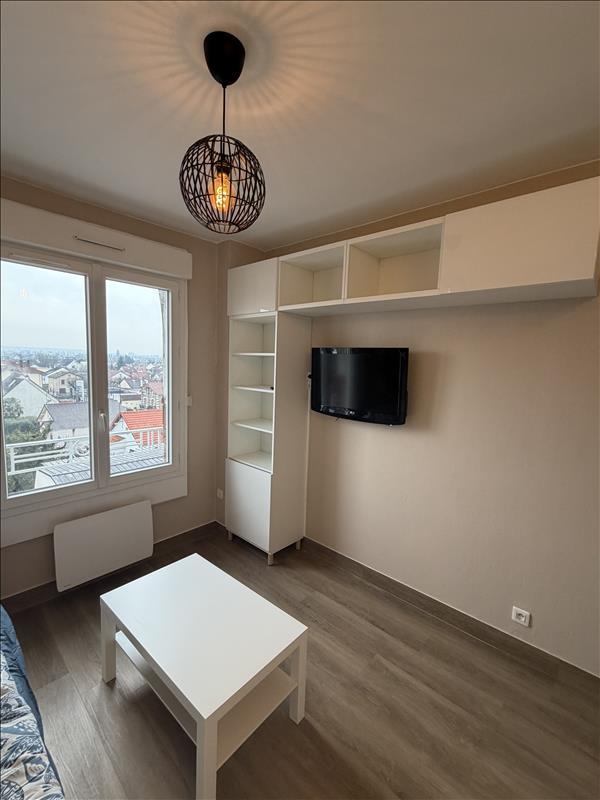 Studio - 14 m² - 1 pièce