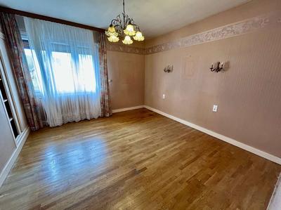 Maison traditionnelle - 130 m² - 6 pièces