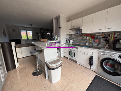 Maison - 60 m² - 3 pièces