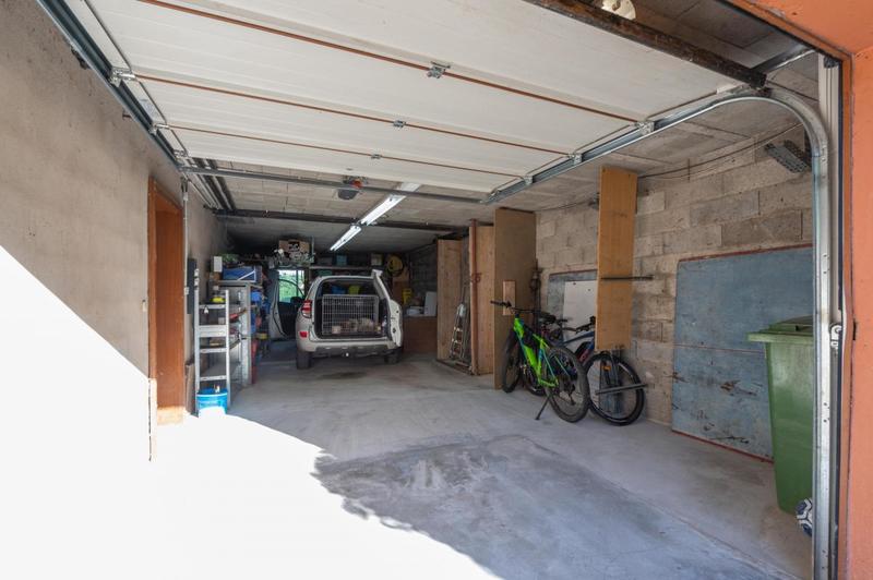 Maison - 236 m² - 10 pièces