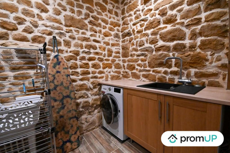 Maison ancienne - 240 m² - 8 pièces