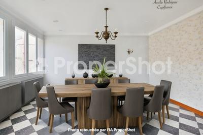 Maison - 190 m² - 7 pièces