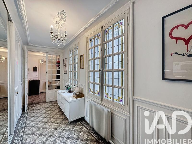 Appartement - 177 m² - 7 pièces