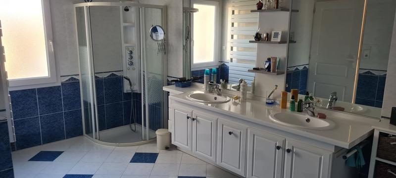 Maison - 144 m² - 4 pièces