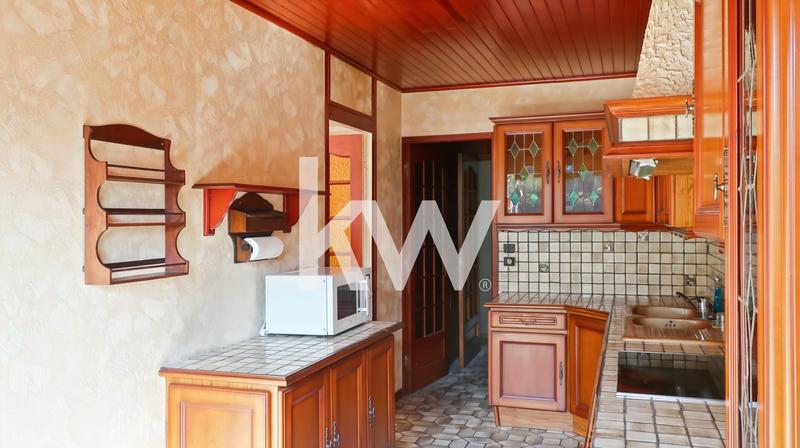 Maison - 127 m² - 5 pièces