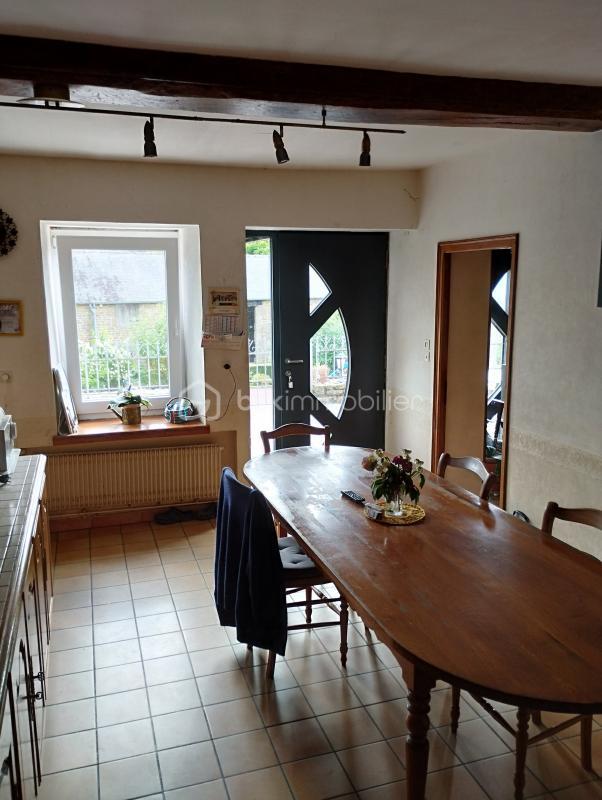 Corps de ferme - 160 m² - 7 pièces