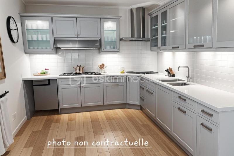 Maison traditionnelle - 176 m² - 7 pièces