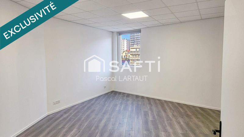 Bureau - 216 m² - 7 pièces