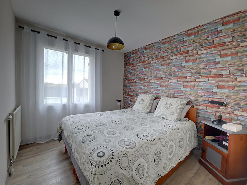 Maison - 92 m² - 6 pièces