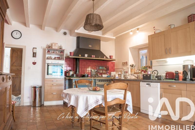 Maison - 181 m² - 8 pièces
