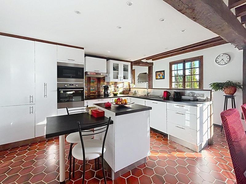 Maison - 176 m² - 8 pièces